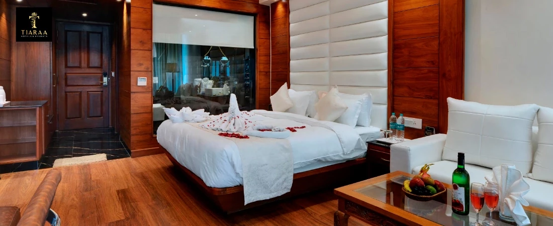 What to Expect From a Honeymoon Suite Room in Manali