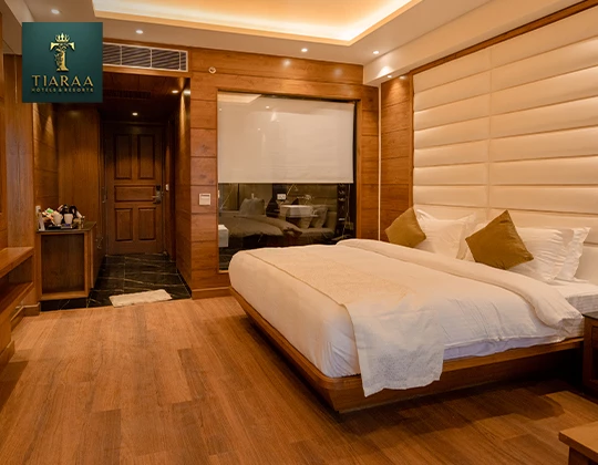 Why Luxury Travelers Are Choosing Tiaraa as the Best Resort in Manali