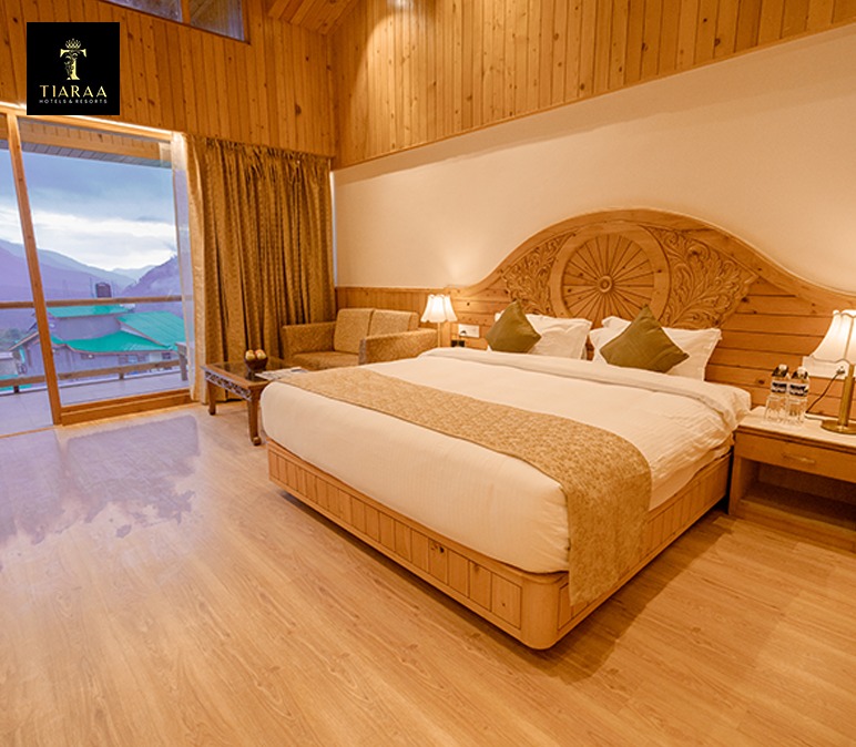 Using Best Place To Stay, How Can I Find Luxury Hotels in Jim Corbett?
