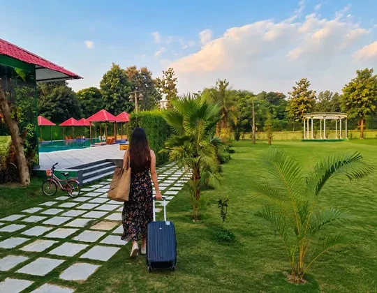 Solo Female Travel in Jim Corbett: Safety, Transport and Choosing Where to Base Yourself