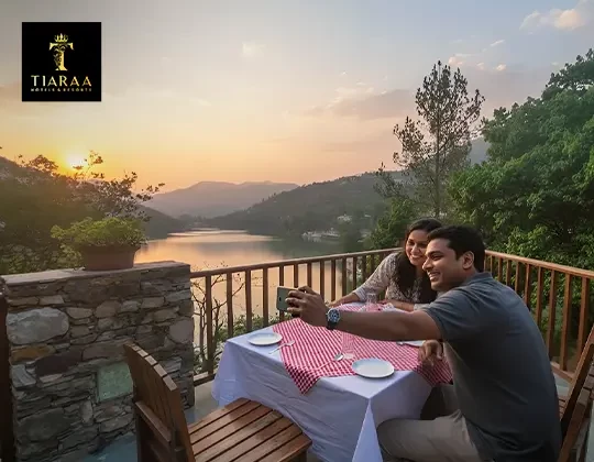 A Morning Glow at the Lake: Photography and Sunrise Trails