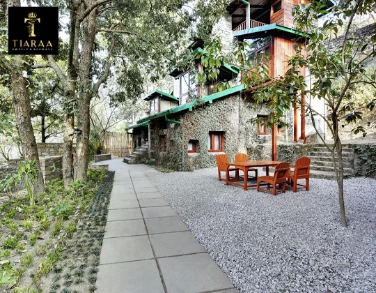 How to Choose Among the Top Hotels in Bhimtal for a Memorable Stay