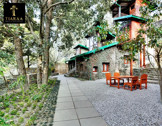 Exploring the Best Resorts Near Kainchi Dham for Your Next Vacation